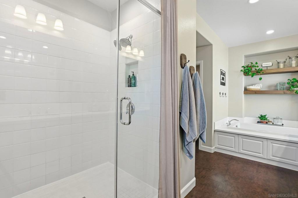 2847 California Poppy Property Photo 42