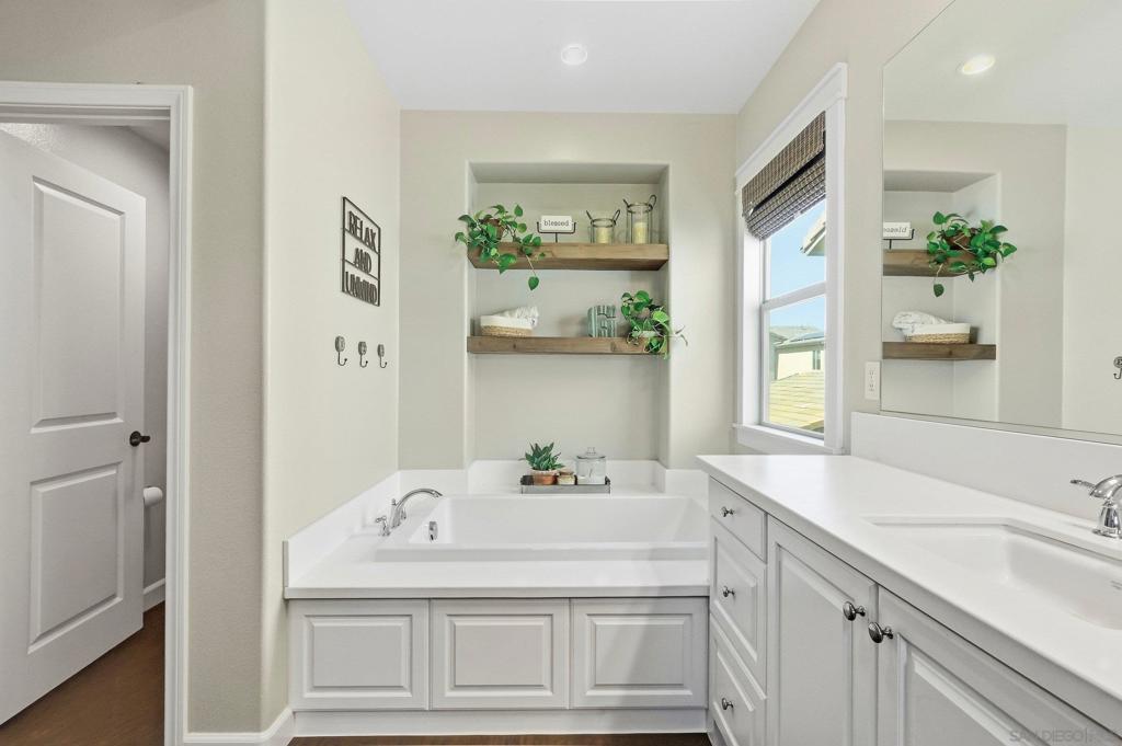 2847 California Poppy Property Photo 43