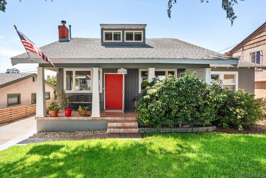 1436 33rd Property Photo 1