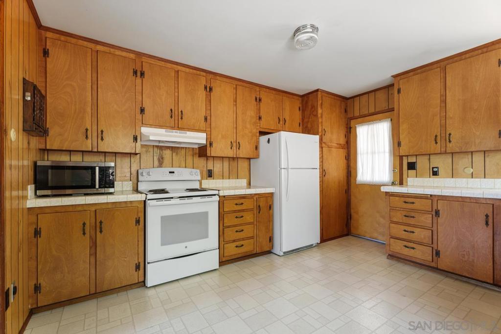 2014 3rd Property Photo 13