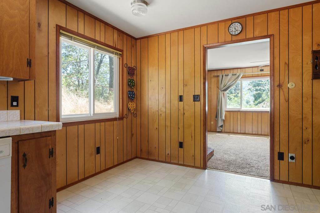 2014 3rd Property Photo 16