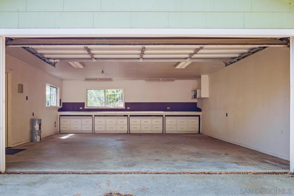 2014 3rd Property Photo 26