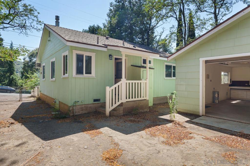 2014 3rd Property Photo 28