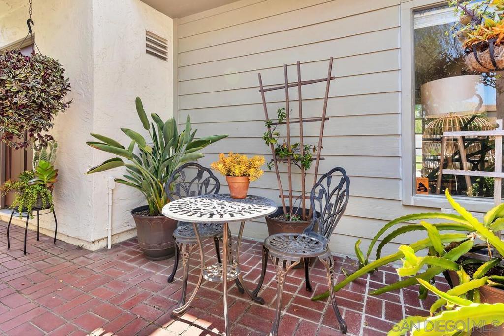 5734 Menorca Dr Property Photo 7