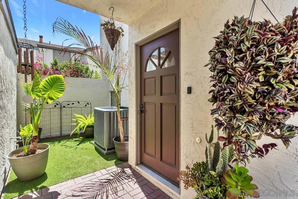 5734 Menorca Dr Property Photo 8