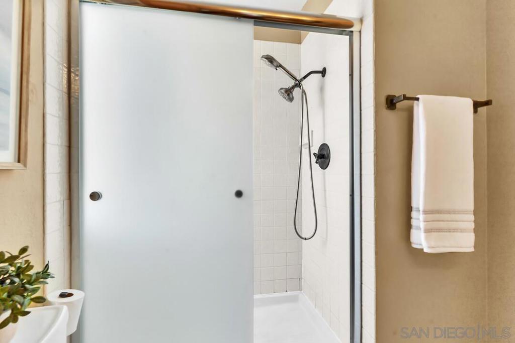 5734 Menorca Dr Property Photo 32
