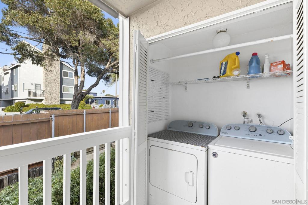 1118 S Pacific St Unit B Property Photo 35