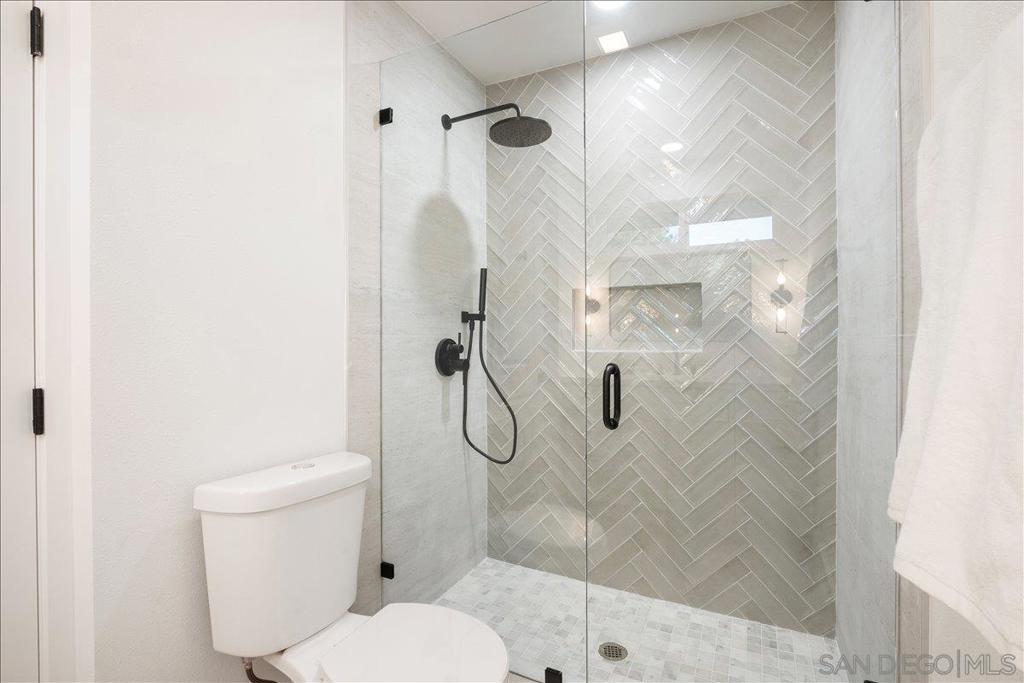 6268 Lance Place Property Photo 31