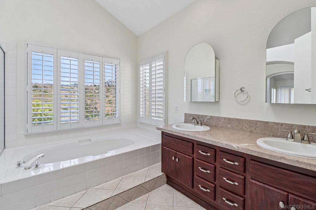 9432 Hito Court Property Photo 19