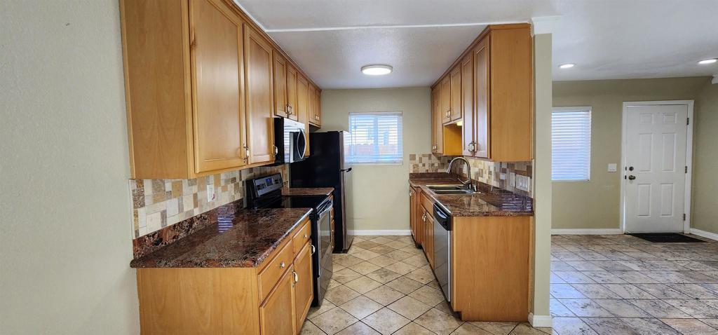 9860 Dale A6 Property Photo 1