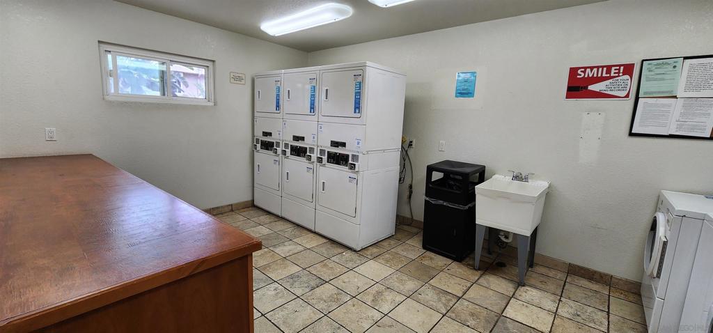 9860 Dale A6 Property Photo 24