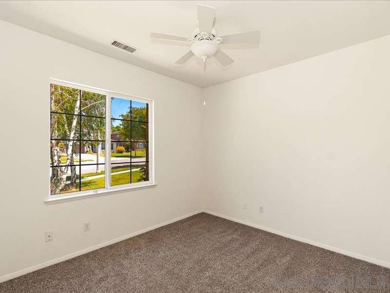 1586 Silver Cup Ct Property Photo 4