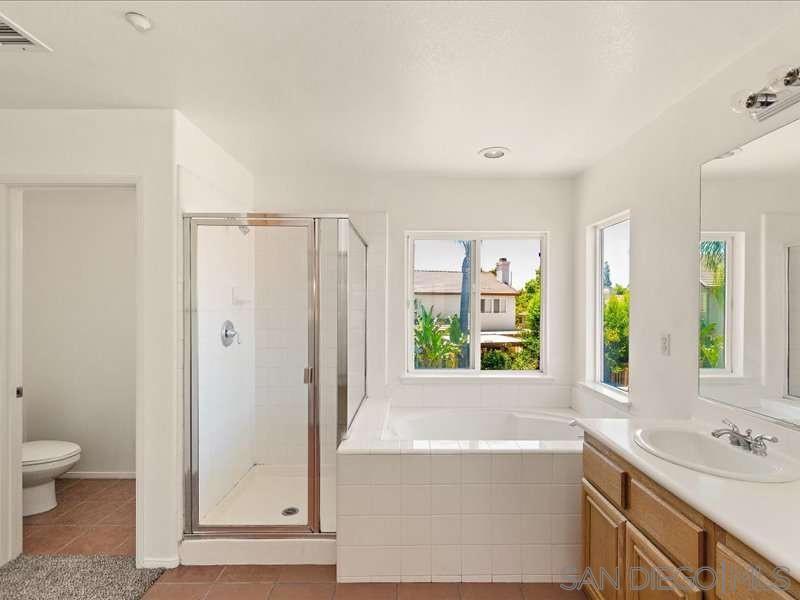 1586 Silver Cup Ct Property Photo 41