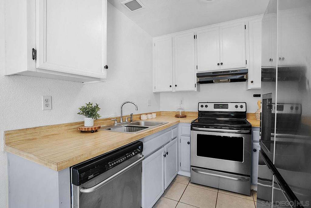 7471 Tooma St Unit B Property Photo 10