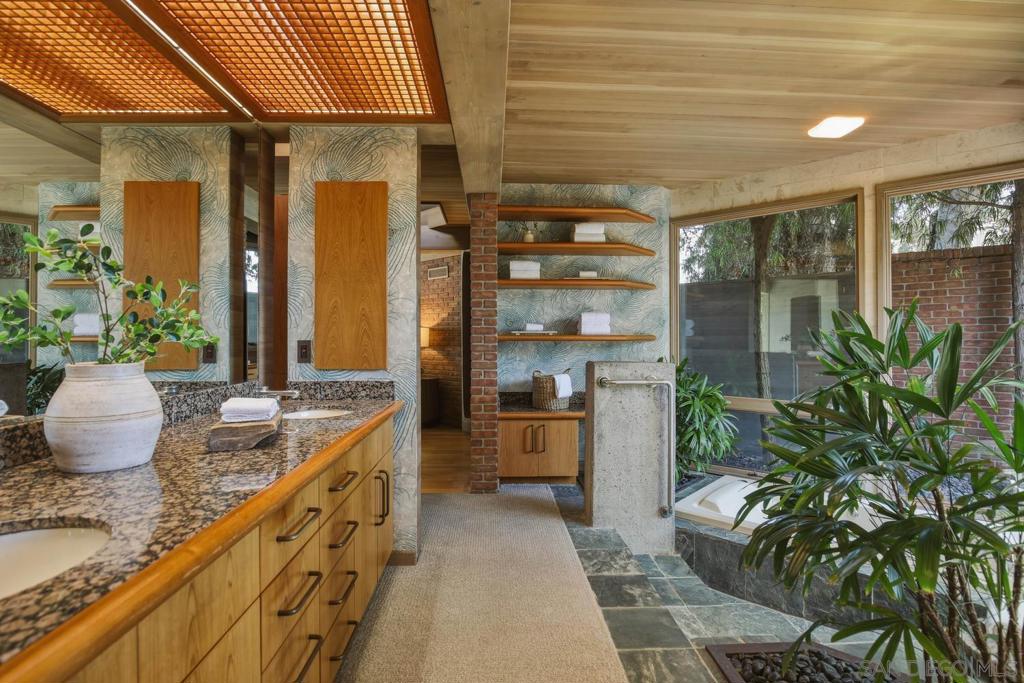 411 1st Street Property Photo 23