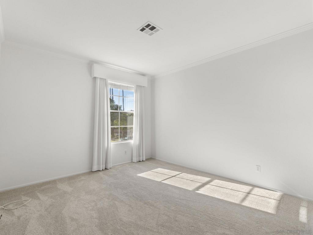 10830 Sabre Hill 202 Property Photo 14