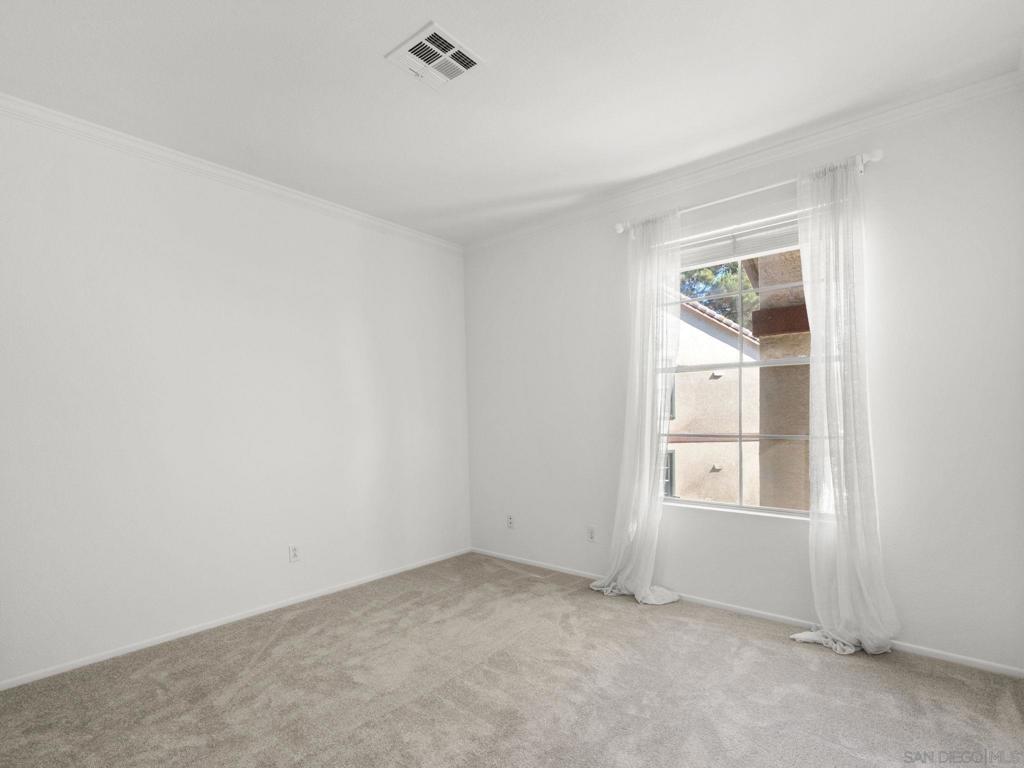 10830 Sabre Hill 202 Property Photo 21