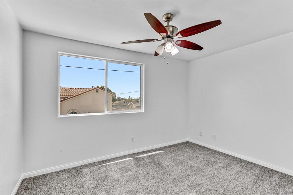 946 11th Property Photo 13