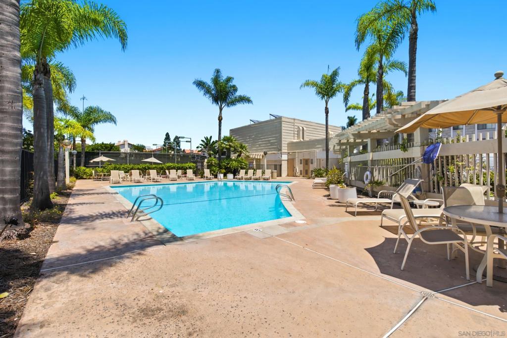 4044 Crystal Dawn 103 Property Photo 21