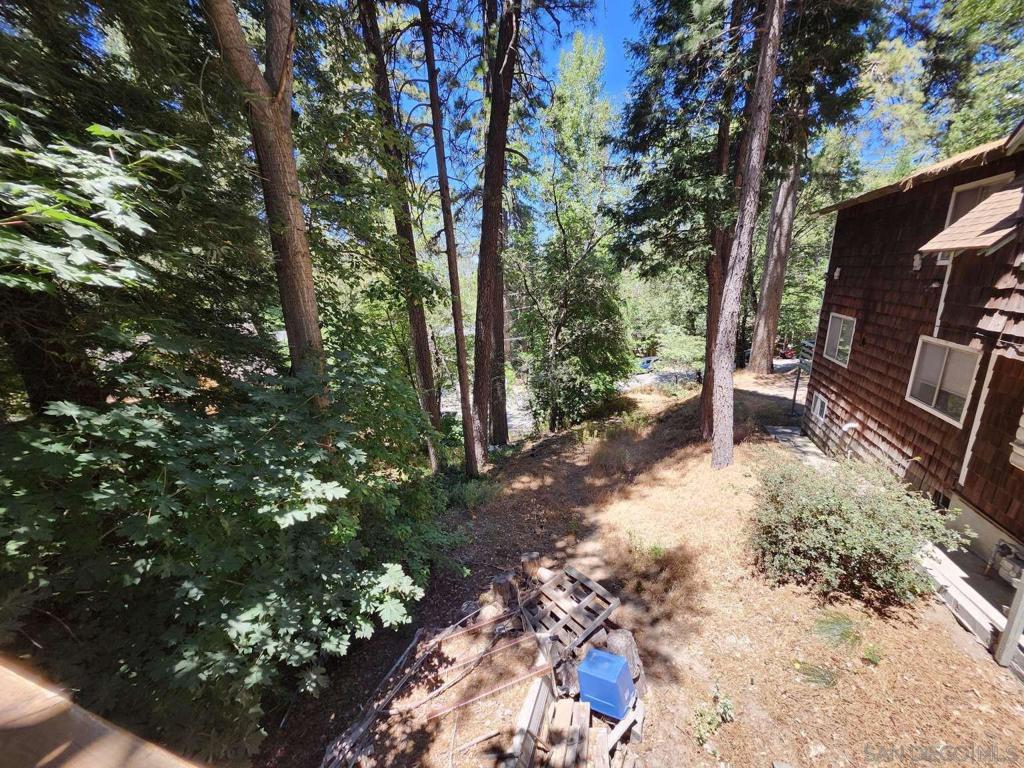 23096 Balsam Ln Property Photo 3