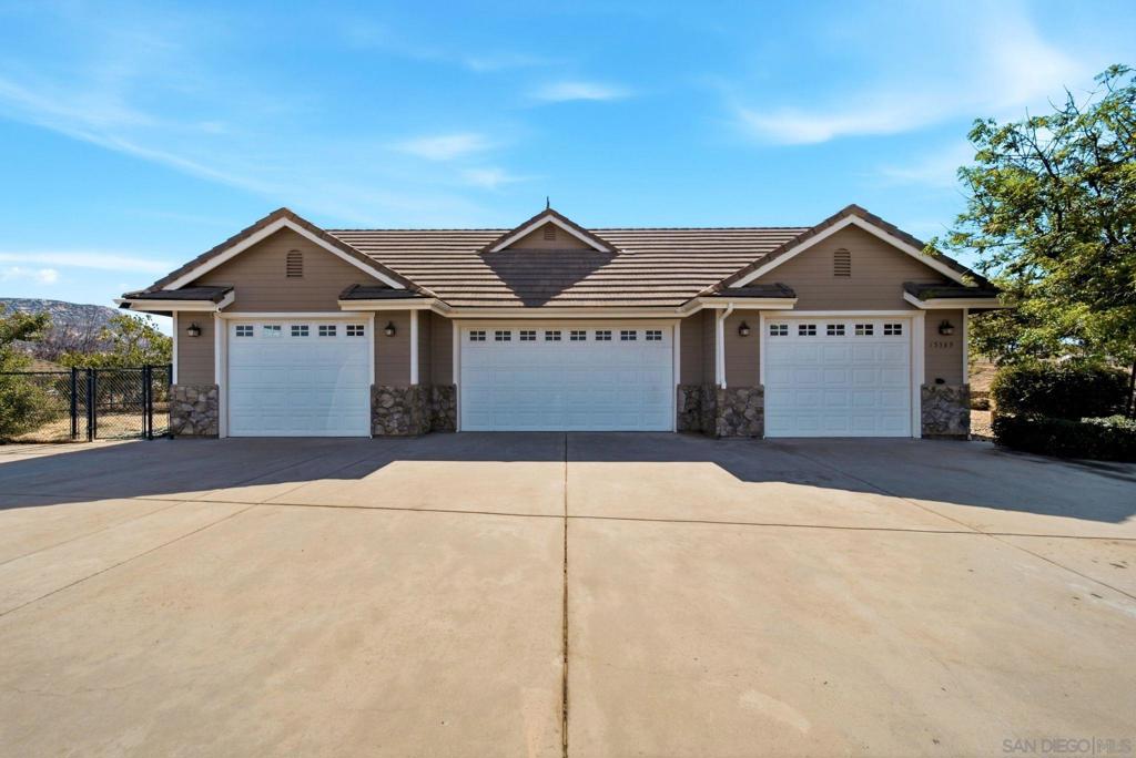 15589 Rainbird Rd Property Photo 15