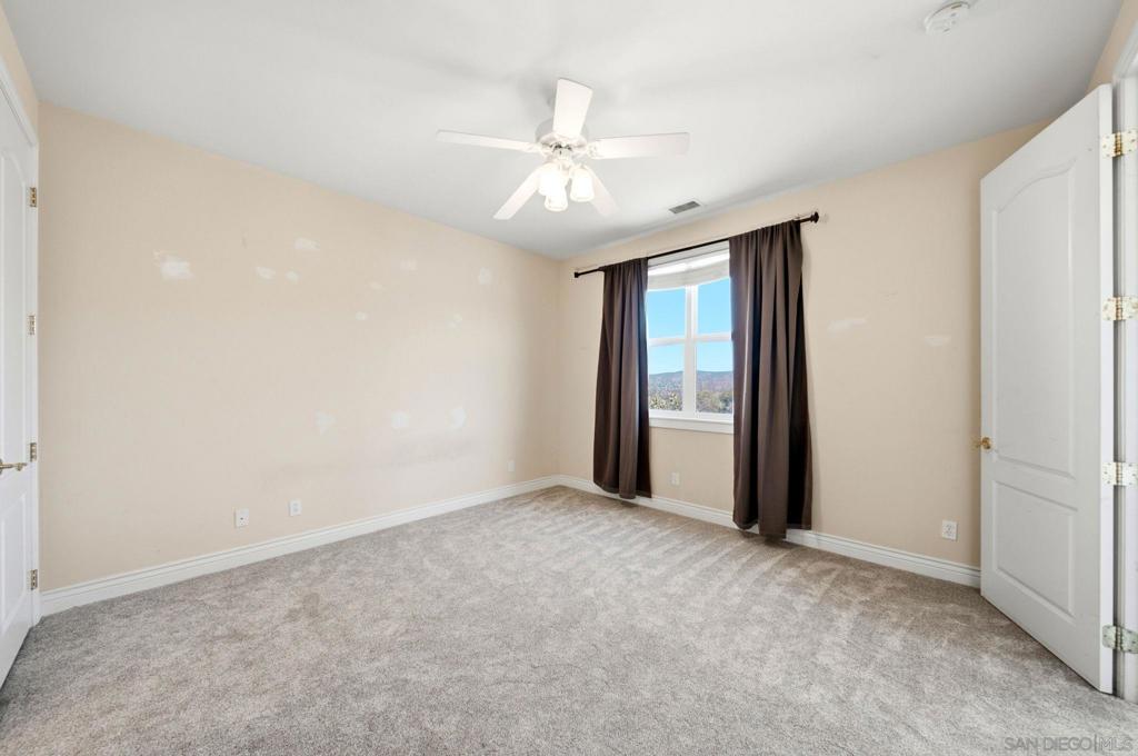 15589 Rainbird Rd Property Photo 18