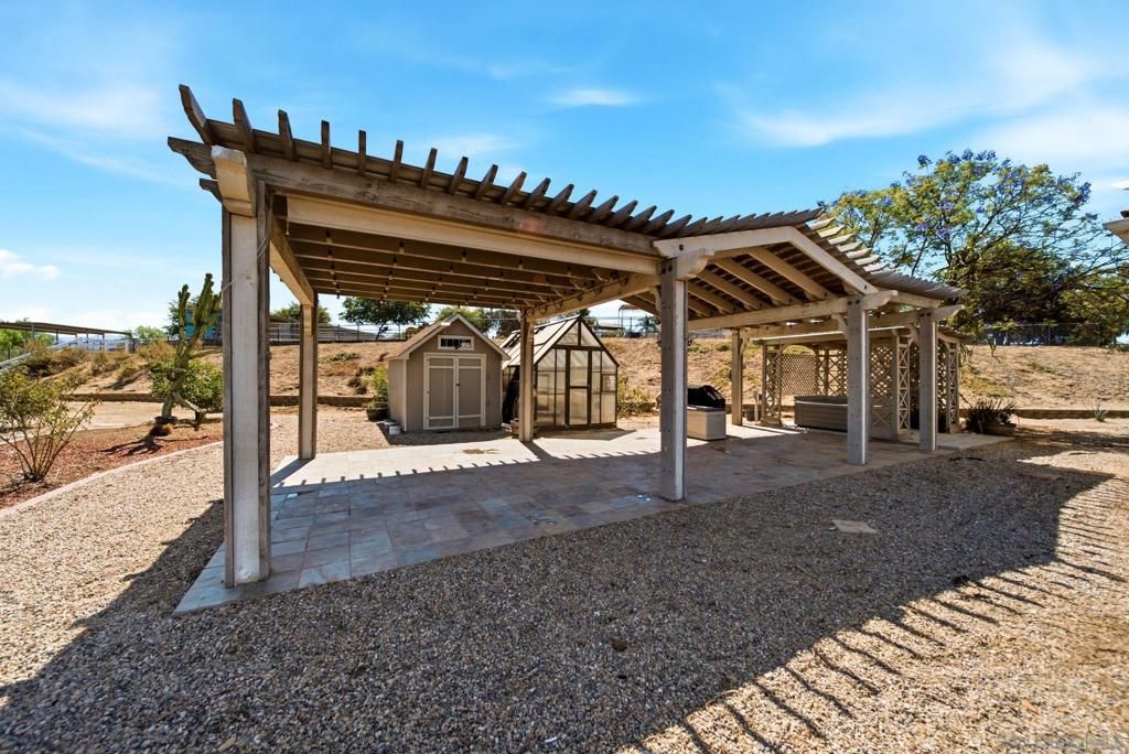 15589 Rainbird Rd Property Photo 44