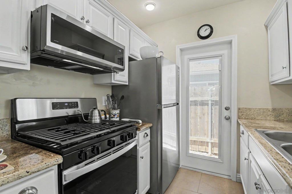4474 Oregon St Property Photo 17