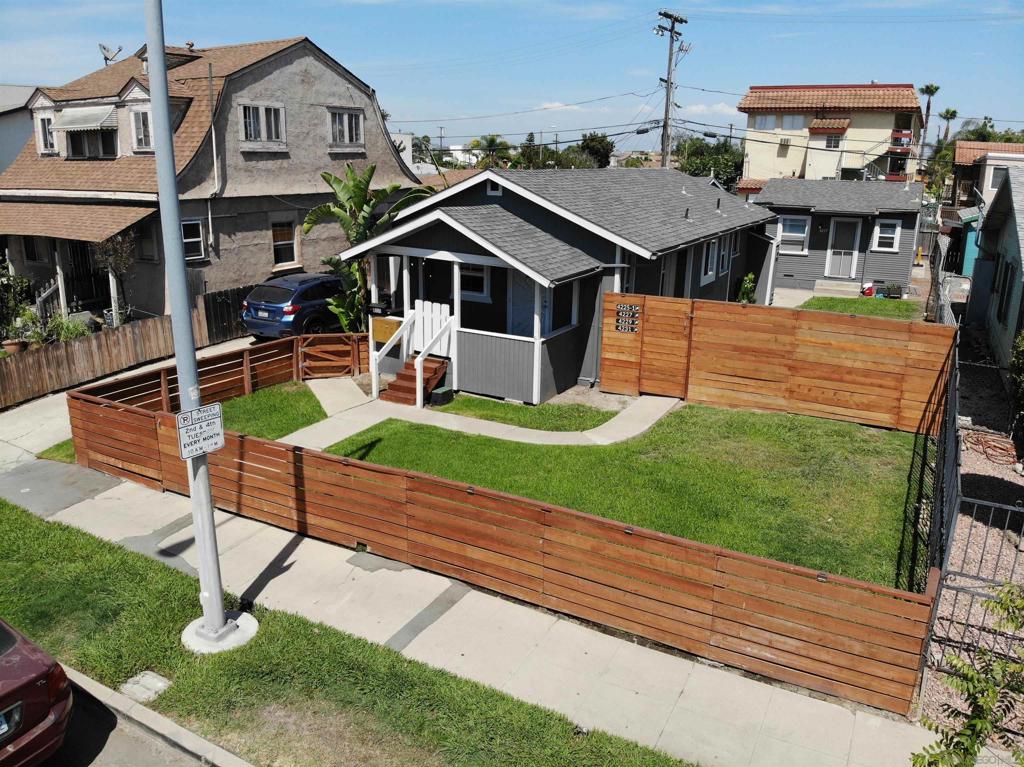 4225 Central Avenue Property Photo 2