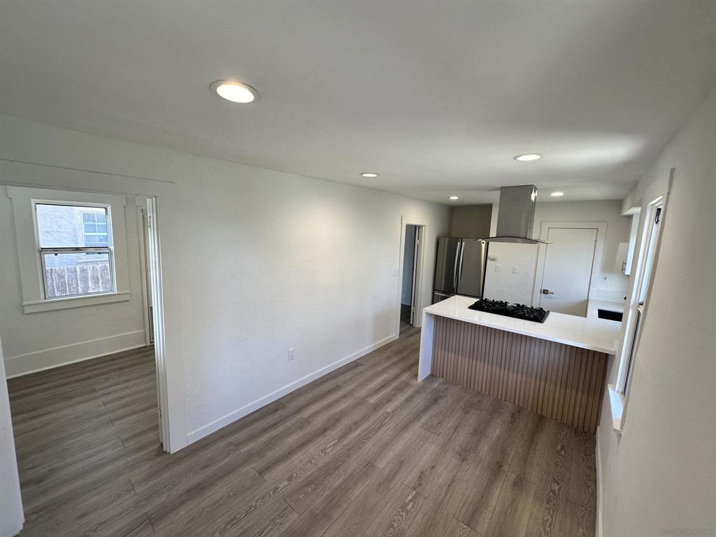 4225 Central Avenue Property Photo 6