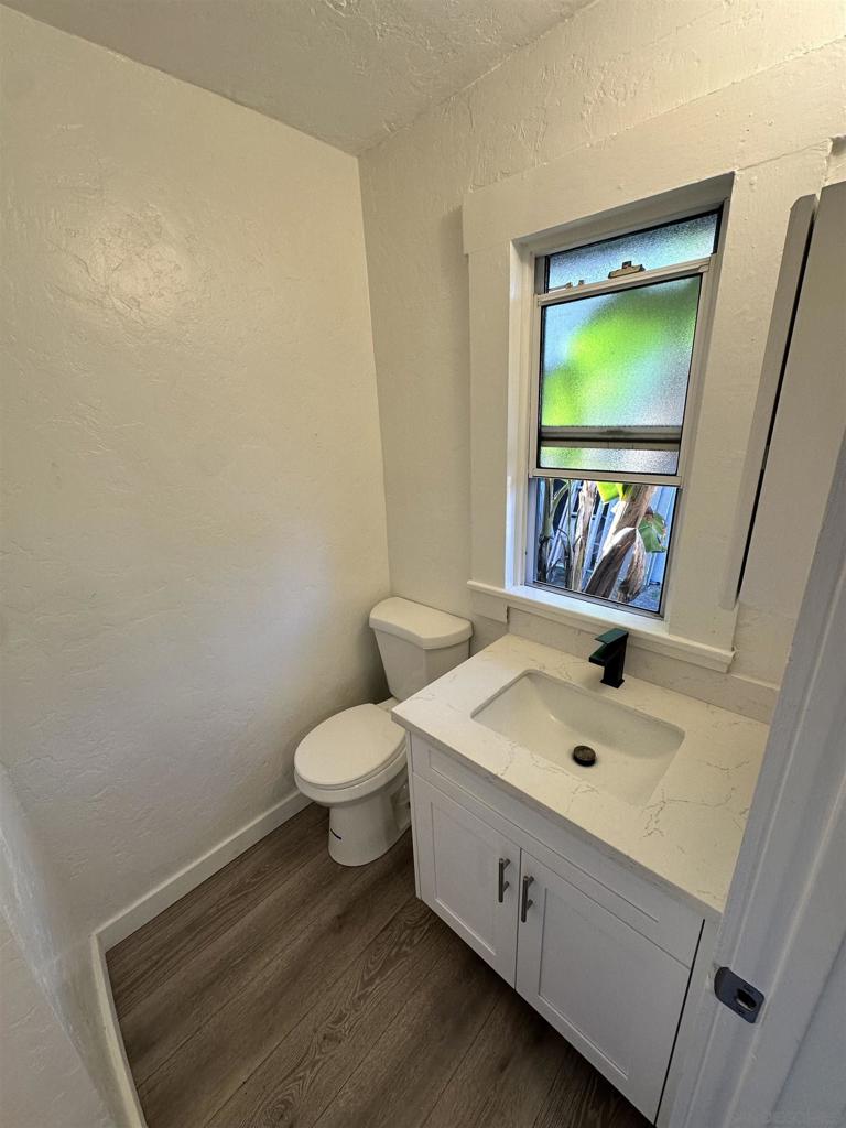 4225 Central Avenue Property Photo 12