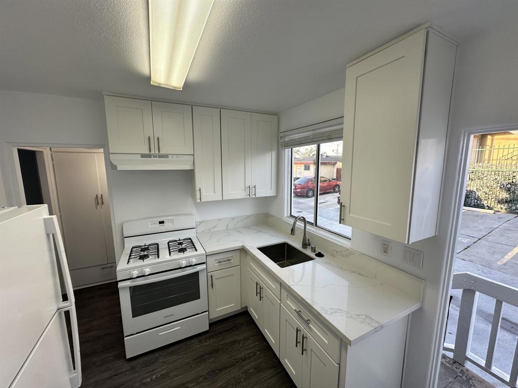 4225 Central Avenue Property Photo 19