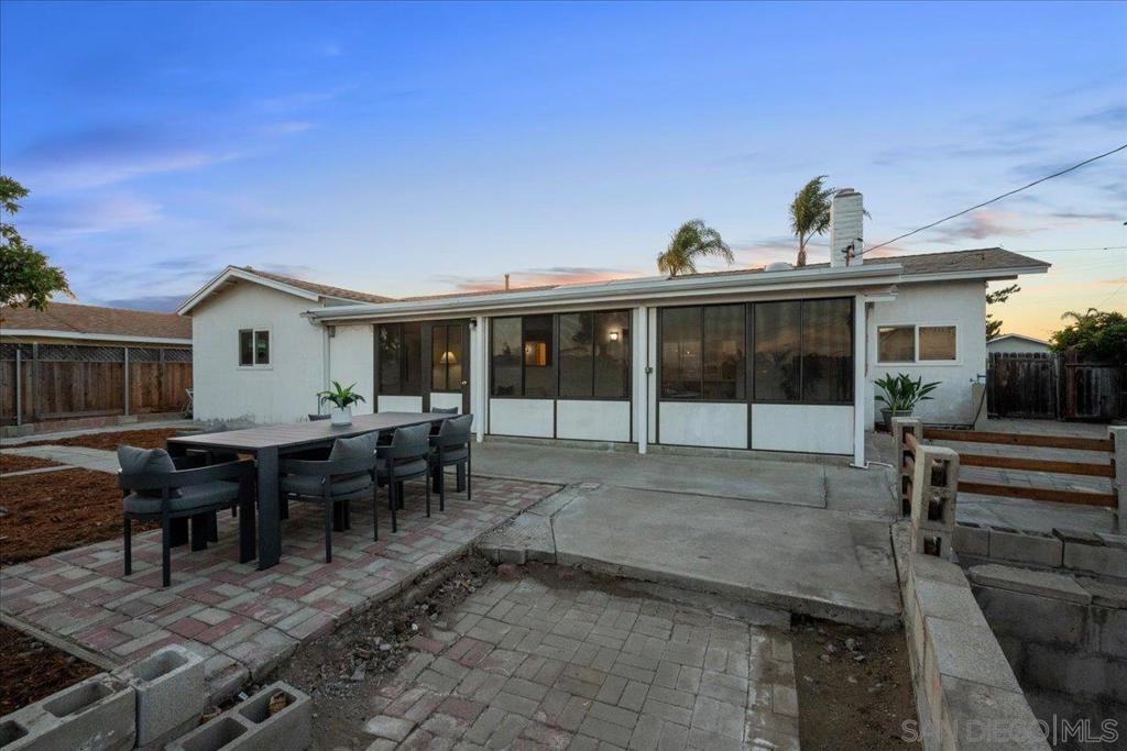 448 W Redondo Property Photo 30