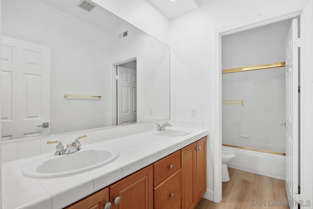 5166 Berryessa St Property Photo 15