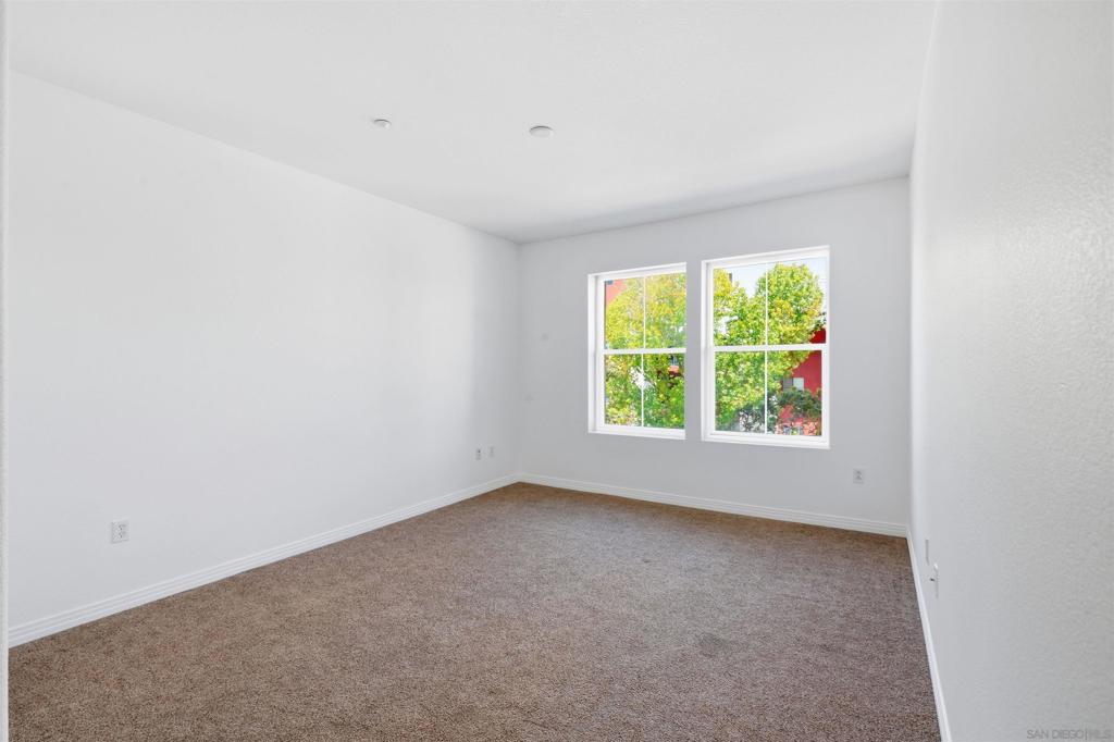 301 W G St 317 Property Photo 20