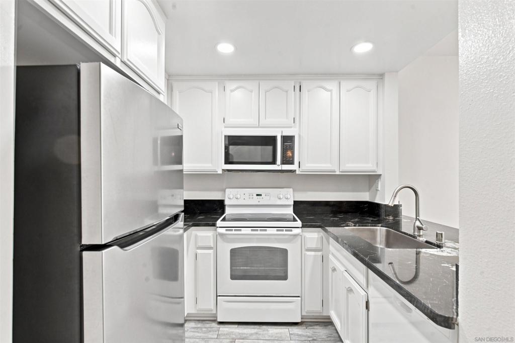 5845 Friars Rd 1110 Property Photo 5