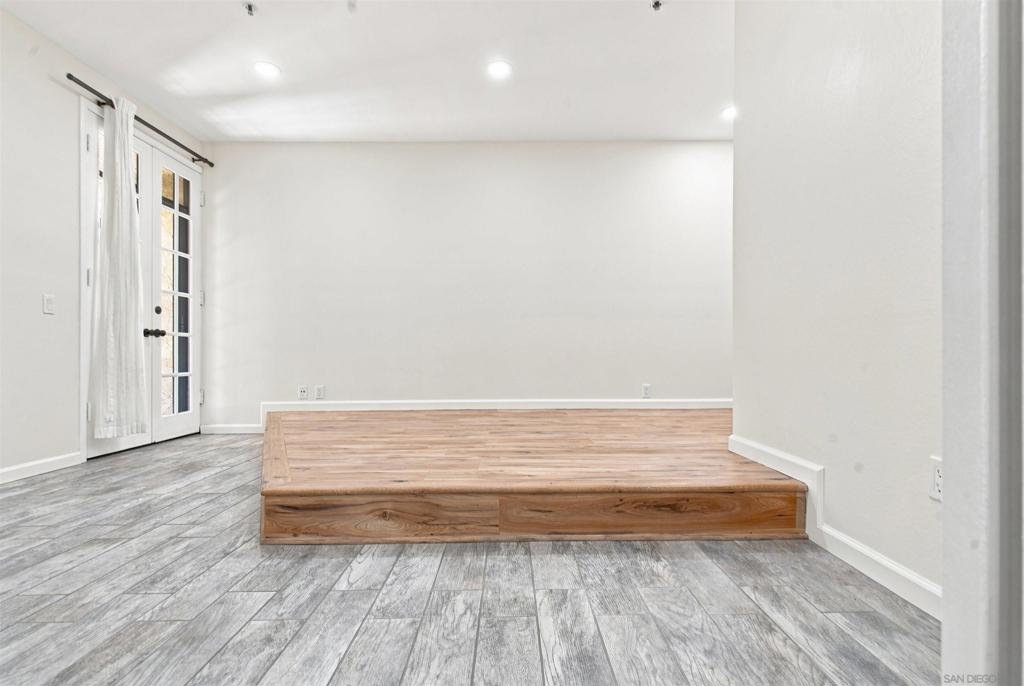 5845 Friars Rd 1110 Property Photo 12