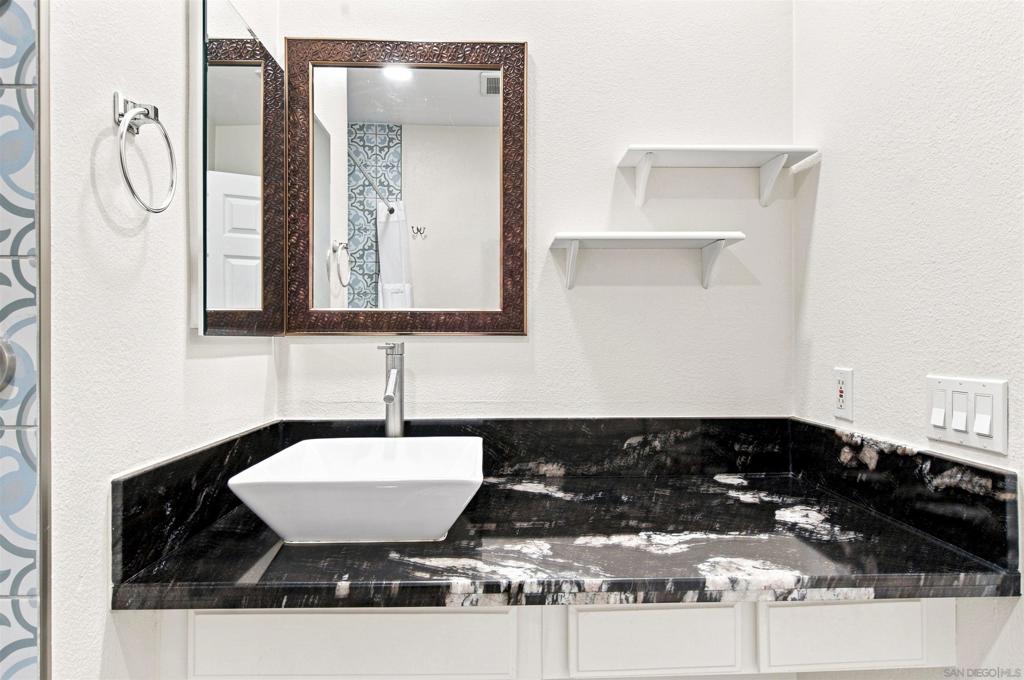 5845 Friars Rd 1110 Property Photo 15