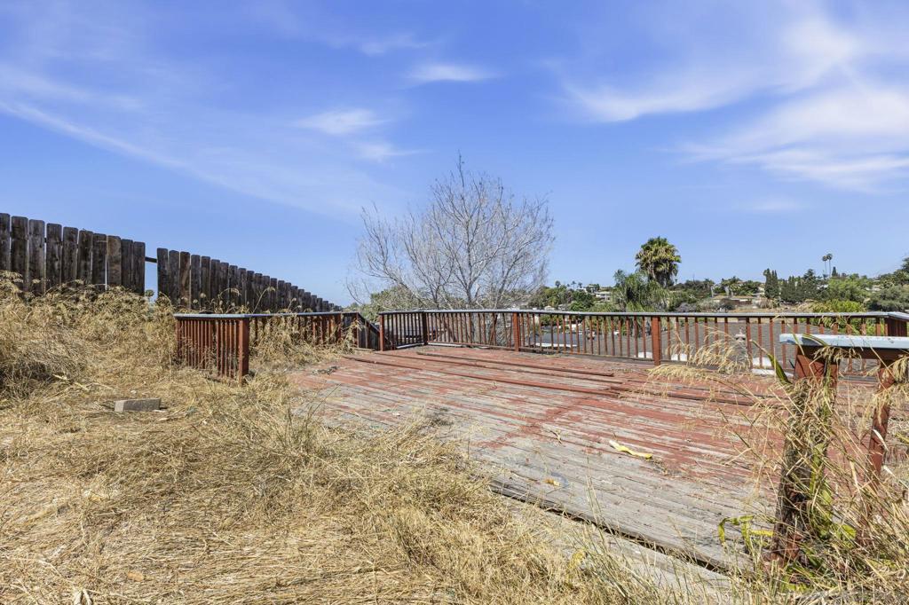 2095 Noble Street Property Photo 33