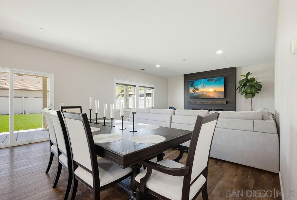 28347 Merced Ranch Ct Property Photo 7