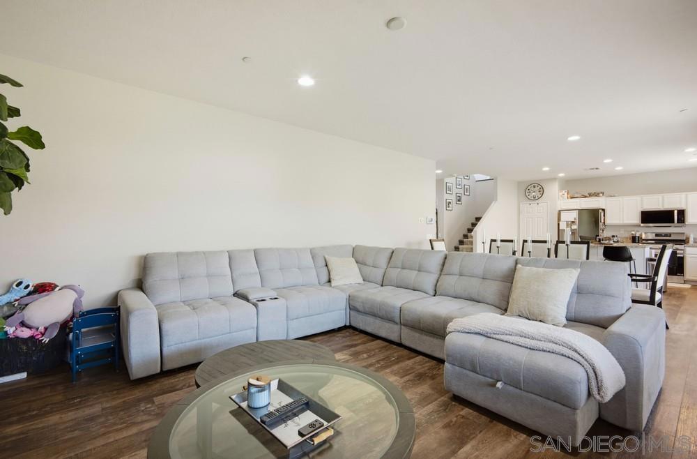 28347 Merced Ranch Ct Property Photo 10