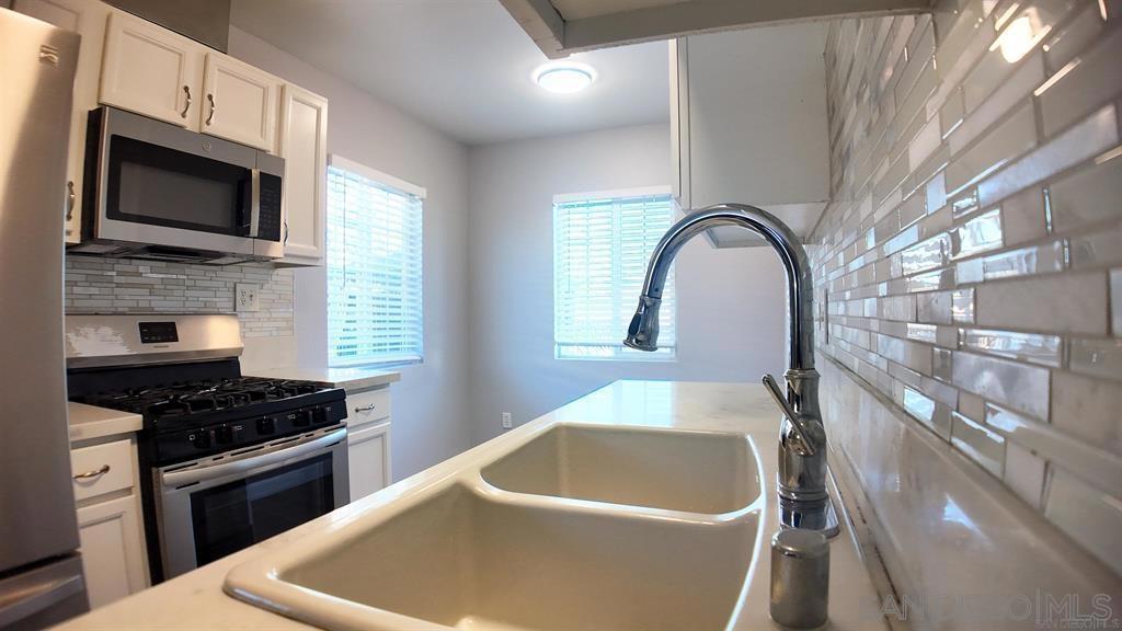 3934 Marine View Ave Property Photo 17