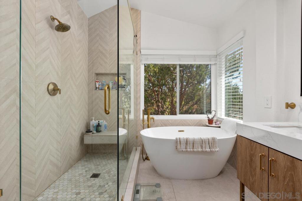 1108 Brioso Court Property Photo 32