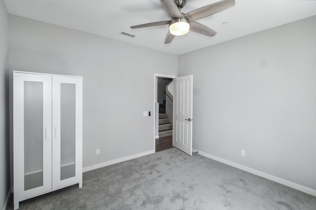 2114 Felspar Property Photo 26
