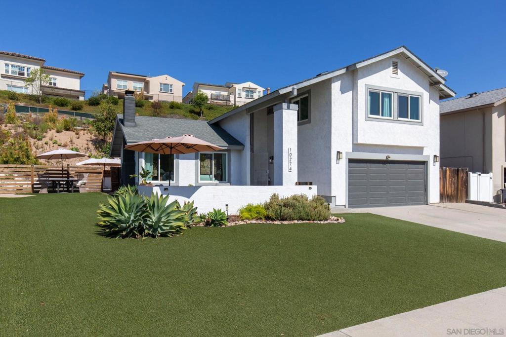 10274 Pebble Beach Dr Property Photo 2