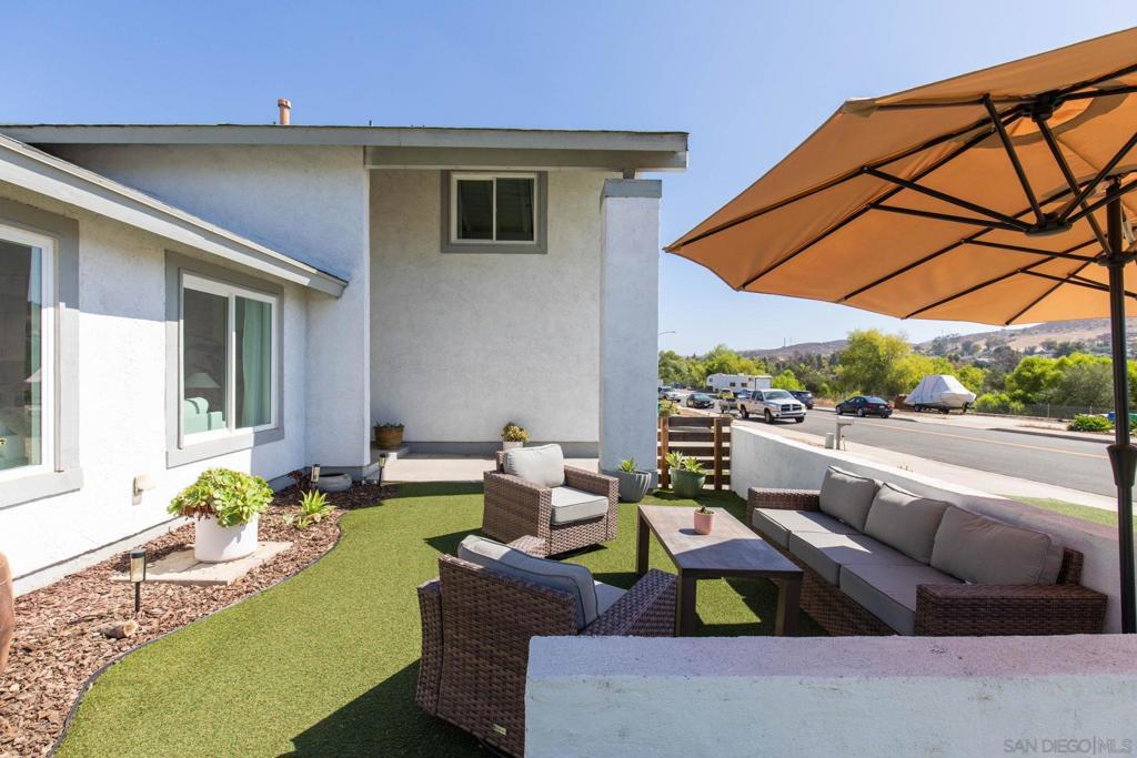 10274 Pebble Beach Dr Property Photo 6