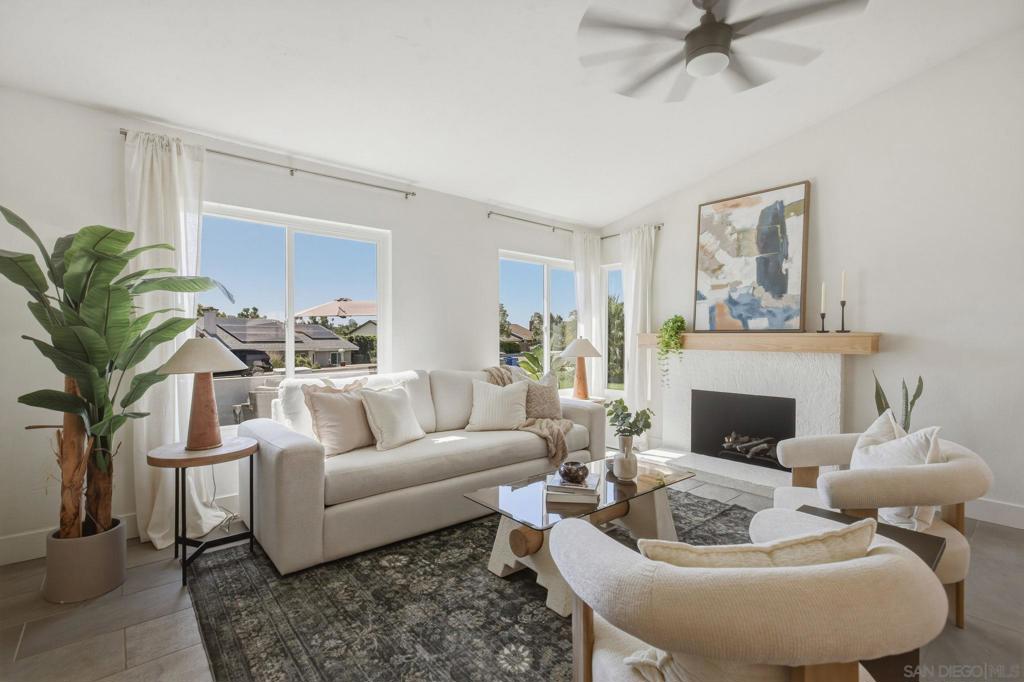 10274 Pebble Beach Dr Property Photo 8