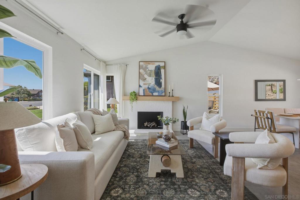 10274 Pebble Beach Dr Property Photo 9