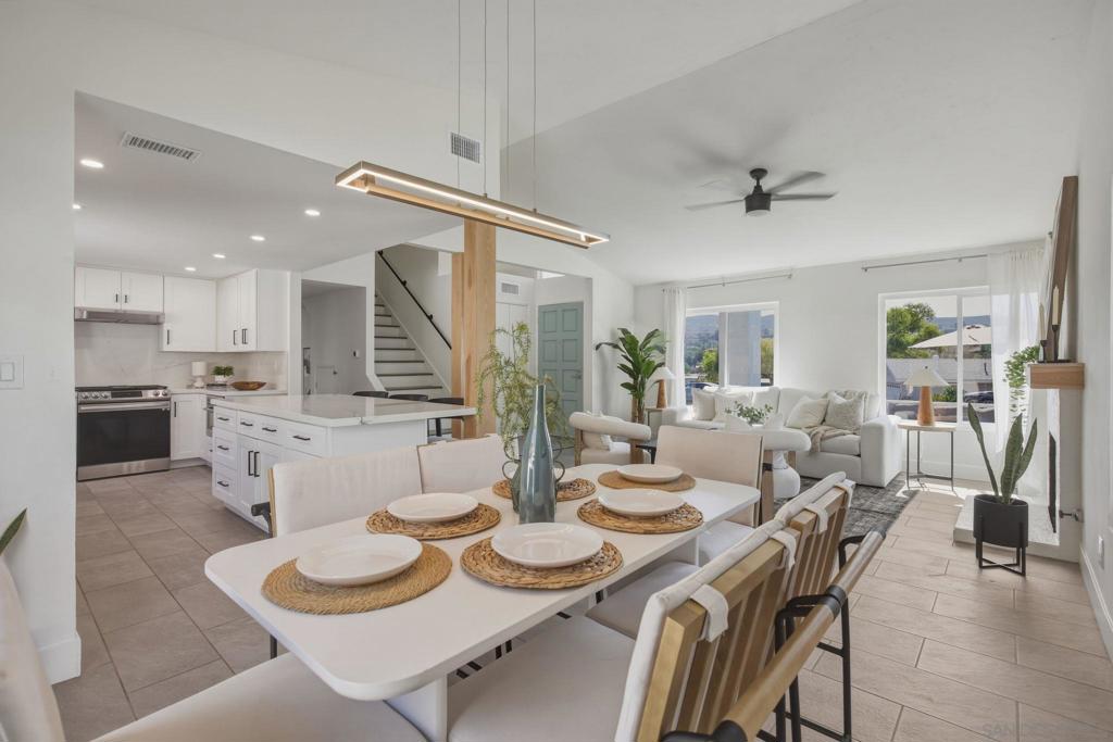 10274 Pebble Beach Dr Property Photo 13