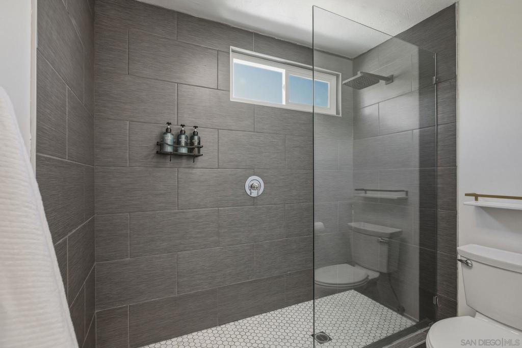 10274 Pebble Beach Dr Property Photo 35